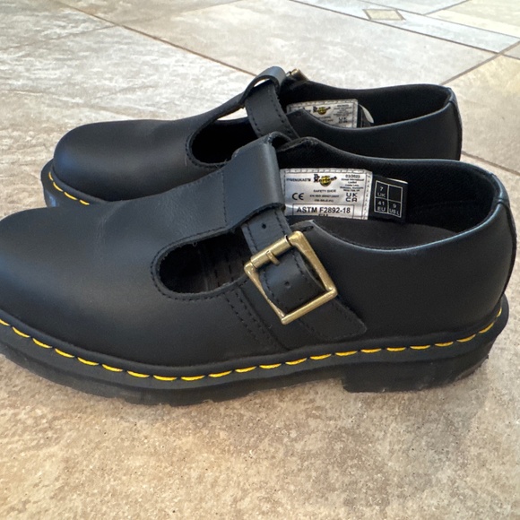 Dr. Martens Women's Polley Mary Jane Flat - Picture 4 of 5